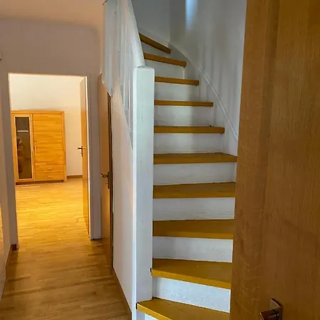 Ferienhaus-zirndorf Casa de Férias *